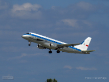 E170-LOT-livery-v-Praze