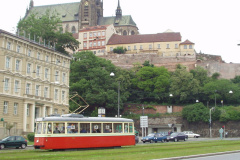 Tramvaj č. 4058 - kavárenská